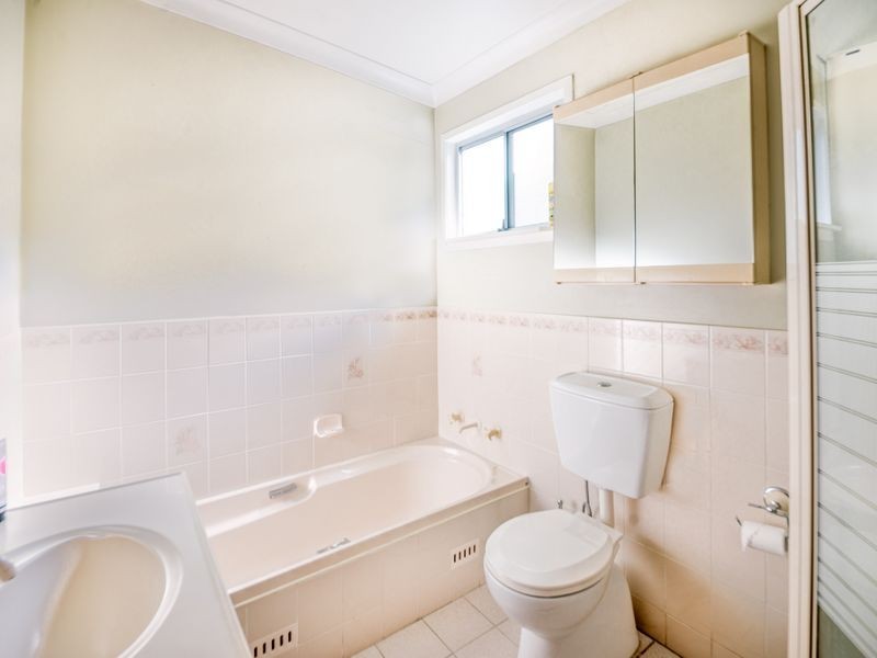 16 MacKay Drive, Tumbi Umbi NSW 2261