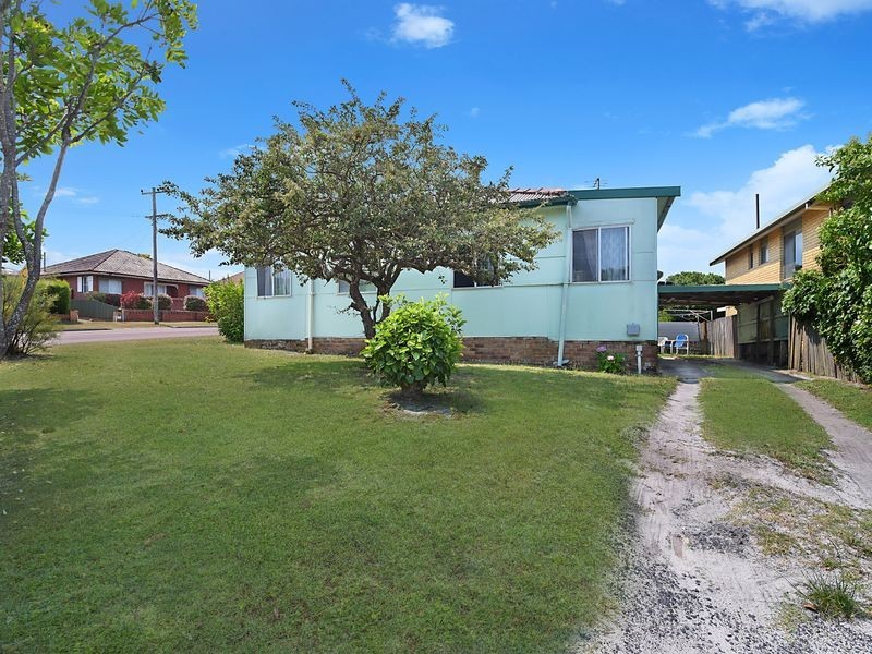106 Elsiemer Street, Toowoon Bay NSW 2261