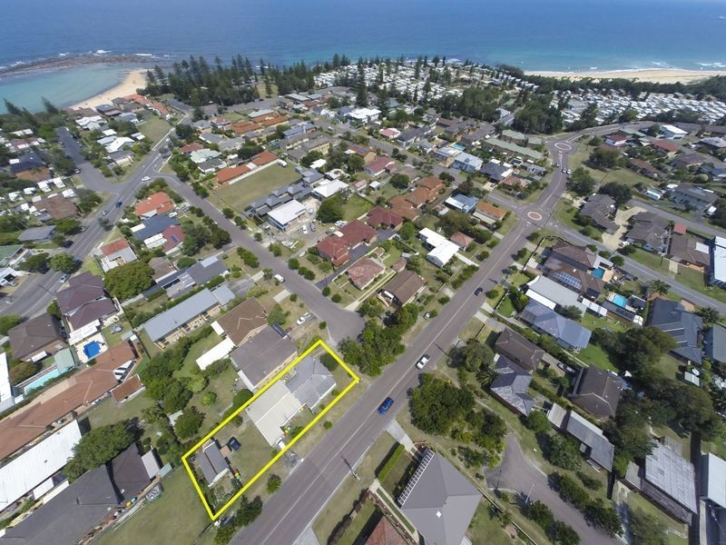 106 Elsiemer Street, Toowoon Bay NSW 2261