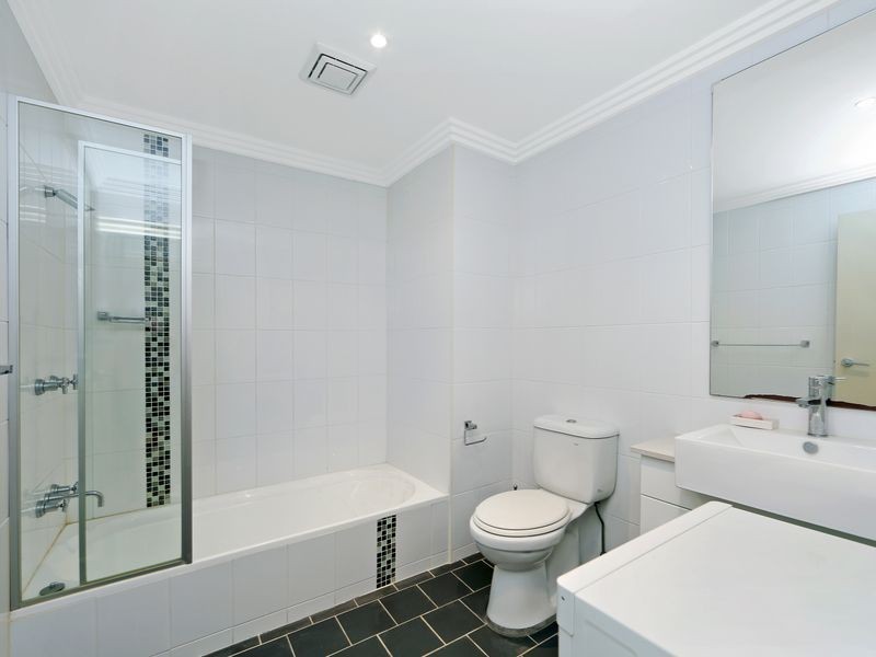 10/18-24 Torrens Avenue, The Entrance NSW 2261