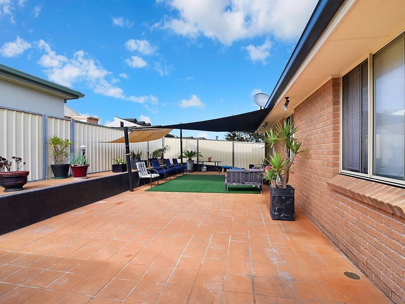 16 Wilfred Barrett Drive, The Entrance North NSW 2261