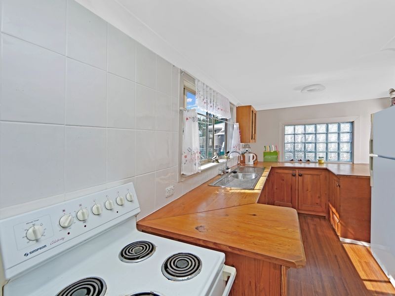 4 Duncan Street, The Entrance NSW 2261