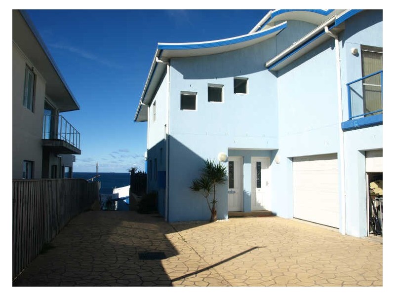 2/52 Werrina Parade, Blue Bay NSW 2261