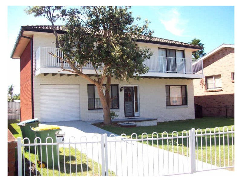 8 Tuggerah Parade, The Entrance NSW 2261