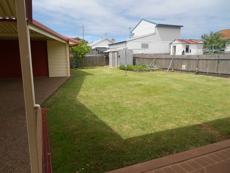 12 McGirr Avenue, The Entrance NSW 2261