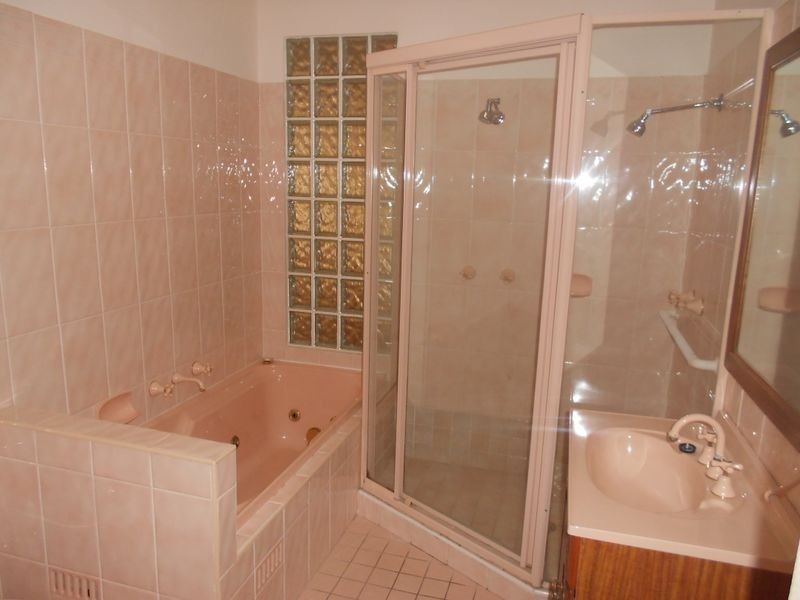 12 McGirr Avenue, The Entrance NSW 2261