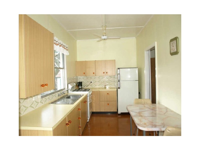 87 Lakeside Parade, The Entrance NSW 2261