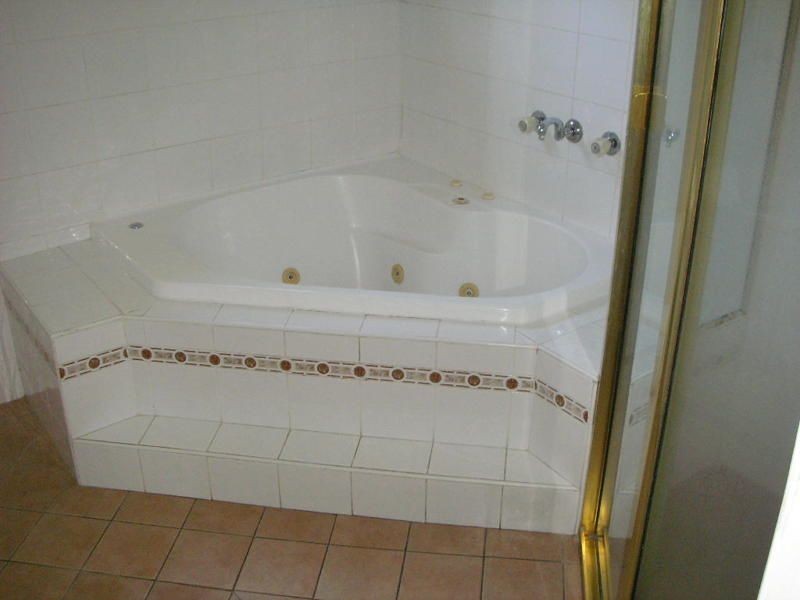 20 Brooke Avenue, Killarney Vale NSW 2261