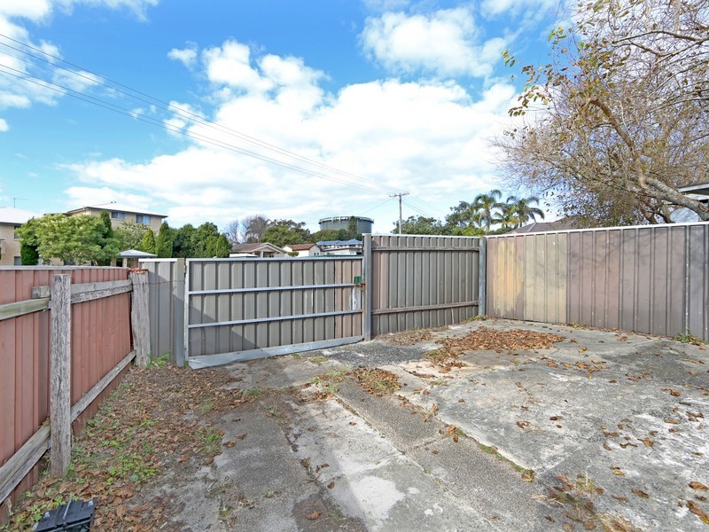 8 Kitchener Road, Long Jetty NSW 2261