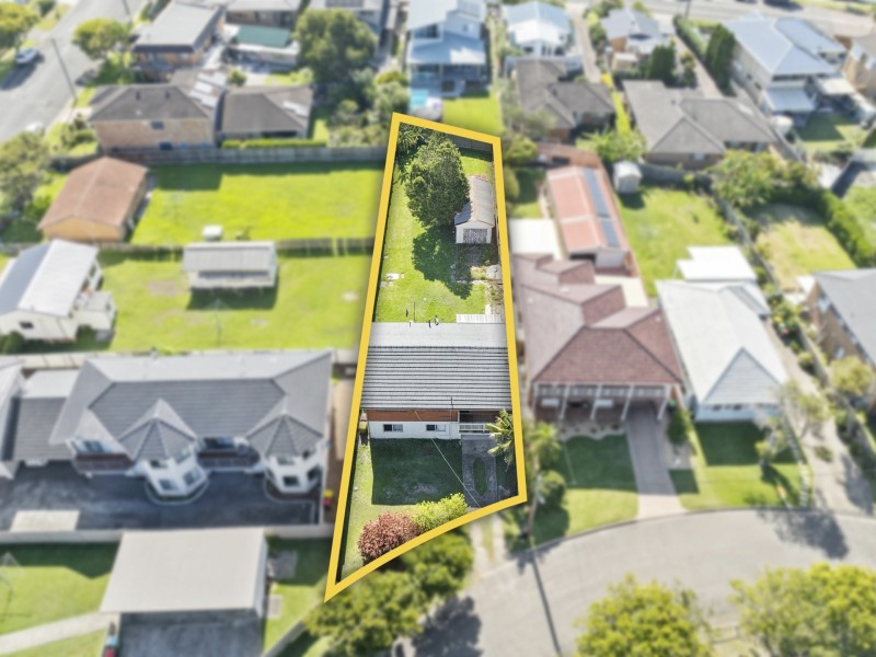 2/7 The Crescent, Blue Bay NSW 2261