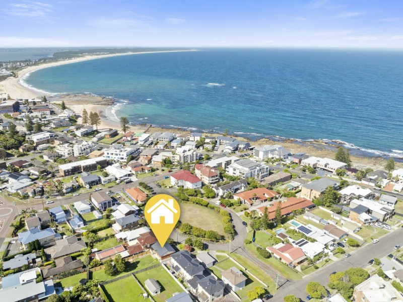 2/7 The Crescent, Blue Bay NSW 2261