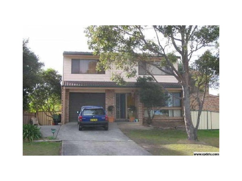 2/68 Lumby Drive, Bateau Bay NSW 2261