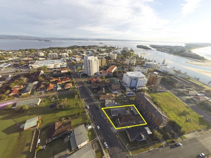 32 & 34 Dening Street, The Entrance NSW 2261