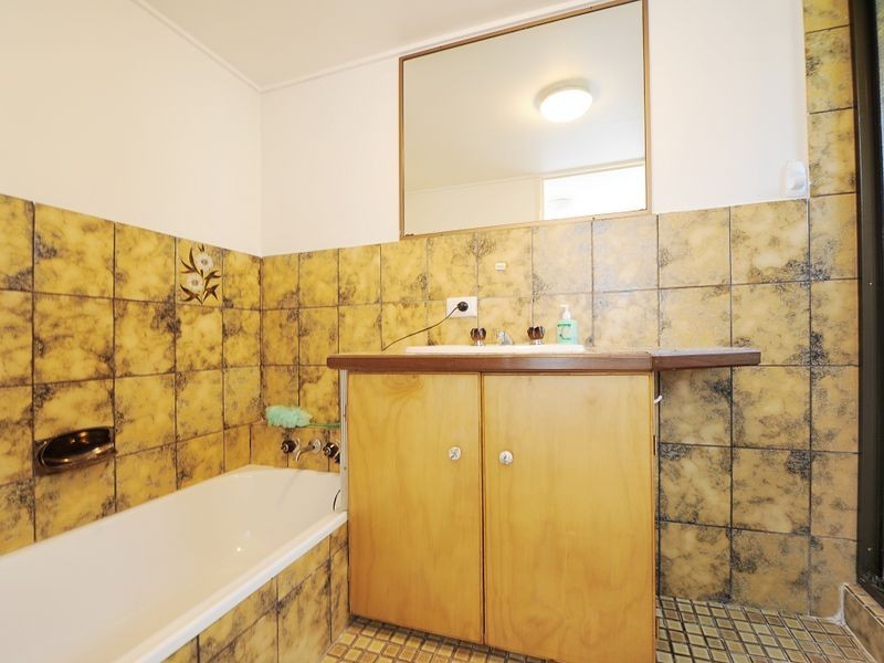 1 Scribbly Gum Drive, Meridan Plains QLD 4551