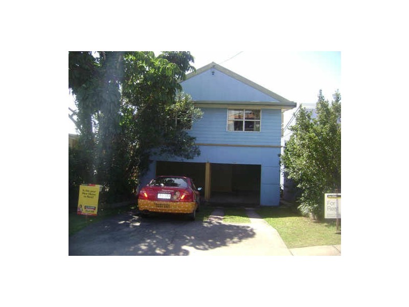 1/32 Buderim Avenue, Mooloolaba QLD 4557