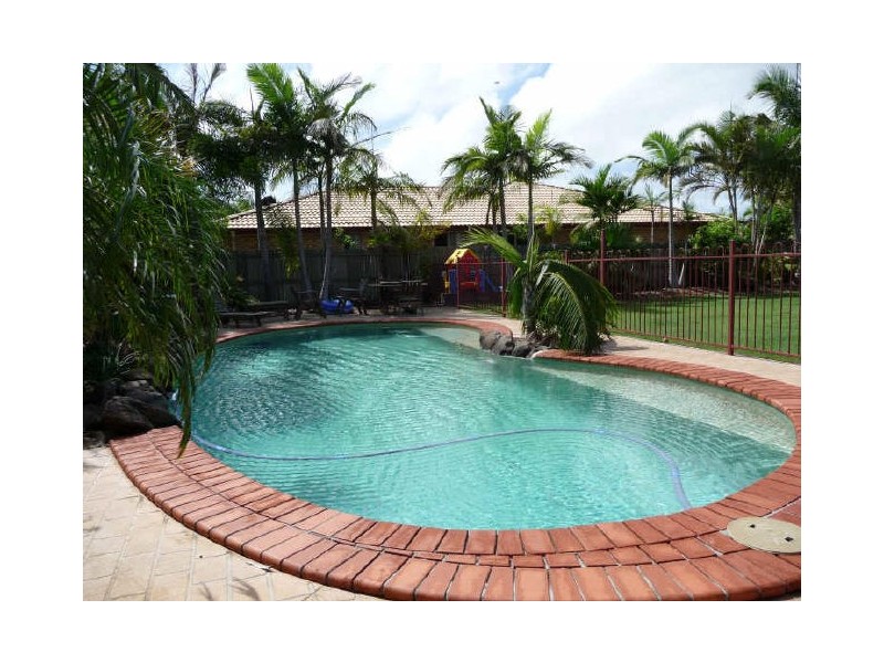 6 Eagle Court, Wurtulla QLD 4575