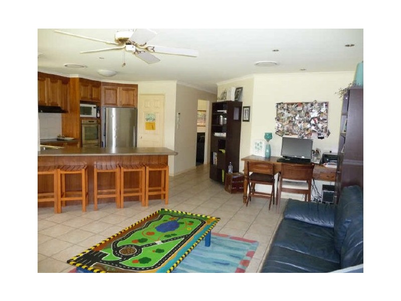 6 Eagle Court, Wurtulla QLD 4575