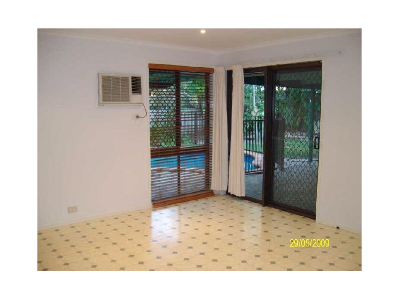 1 Balemo Street, Minyama QLD 4575