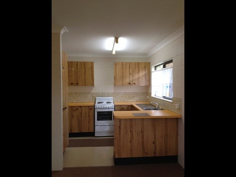 2/21 Gothic Parade, Currimundi QLD 4551