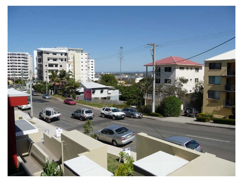 24/7 Canberra Terrace, Kings Beach QLD 4551