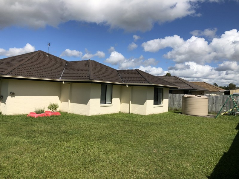 5 Cooloola Court, Little Mountain QLD 4551