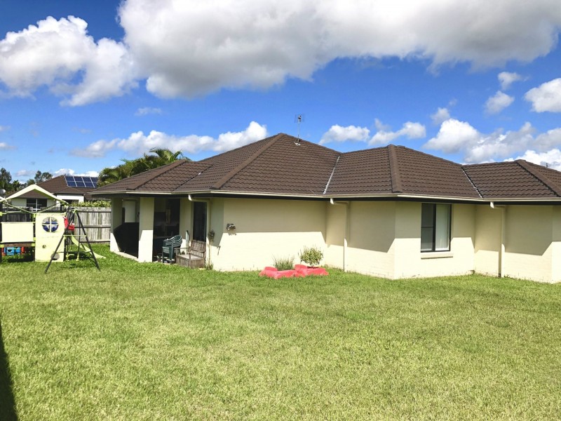 5 Cooloola Court, Little Mountain QLD 4551