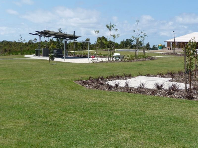1 Skua Place (Cnr Myrtle St), Mountain Creek QLD 4557
