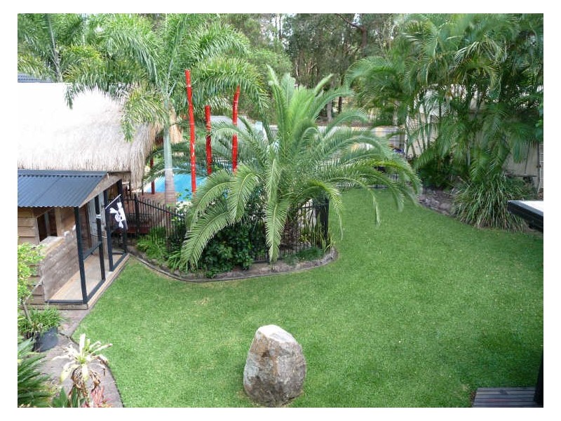 24 Hermosa Street, Mountain Creek QLD 4557