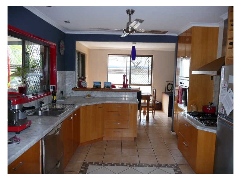 24 Hermosa Street, Mountain Creek QLD 4557