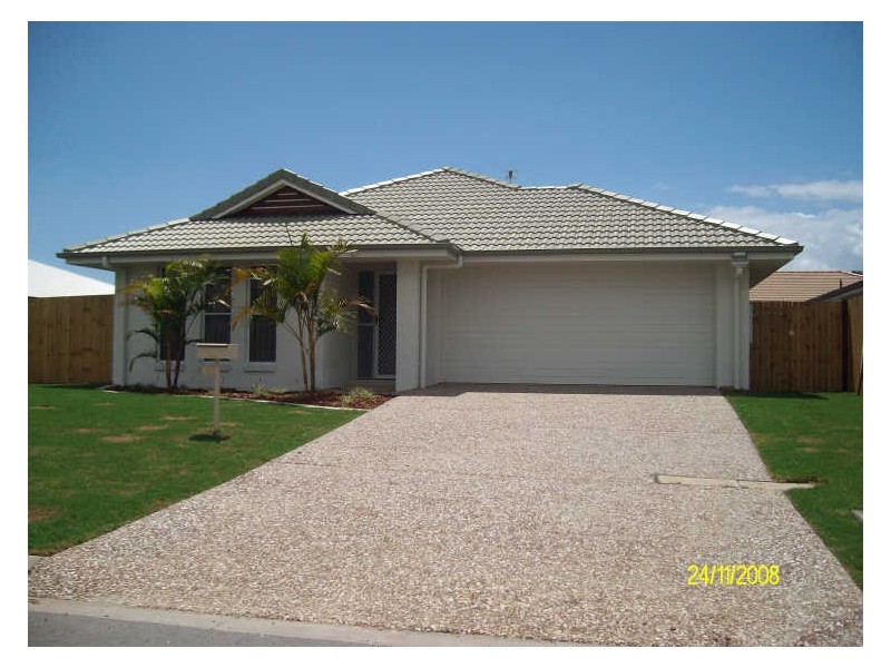 8 Daintree Boulevard, Little Mountain QLD 4551