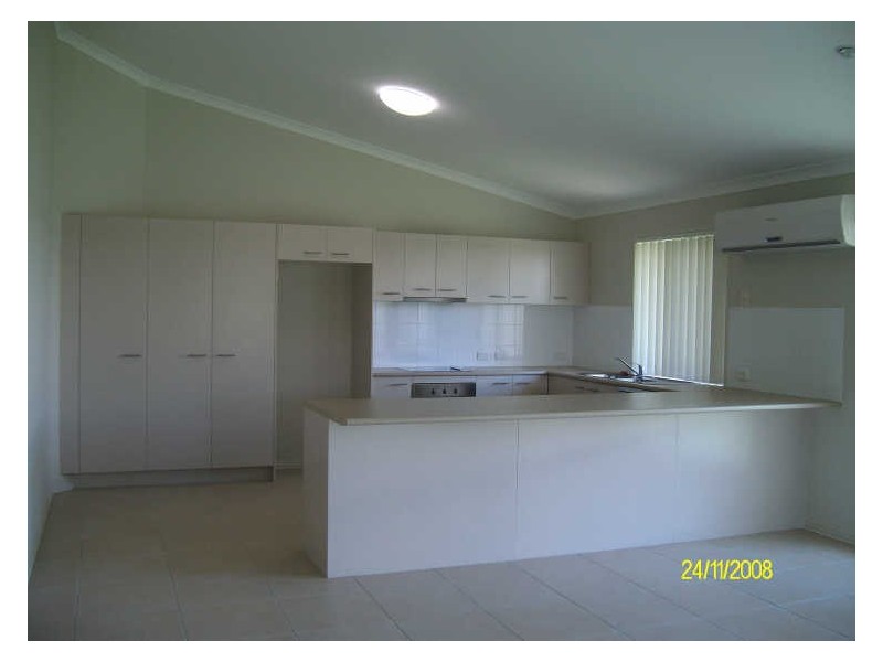 8 Daintree Boulevard, Little Mountain QLD 4551
