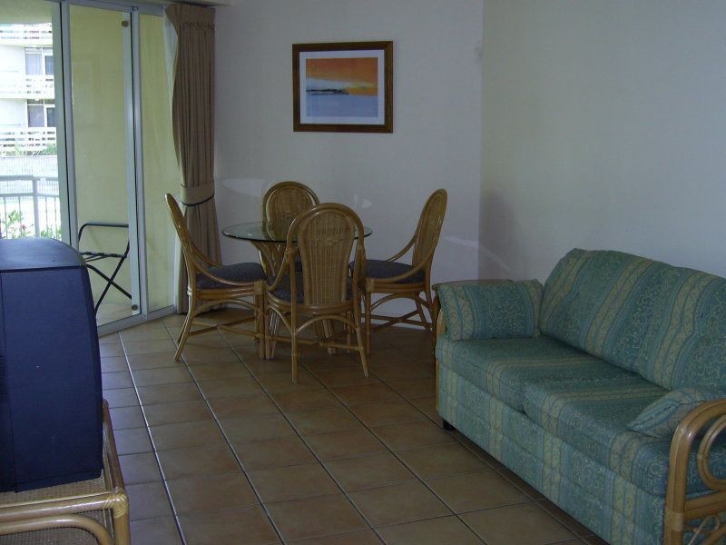 208/180 Alexandra Parade, Alexandra Headland QLD 4572