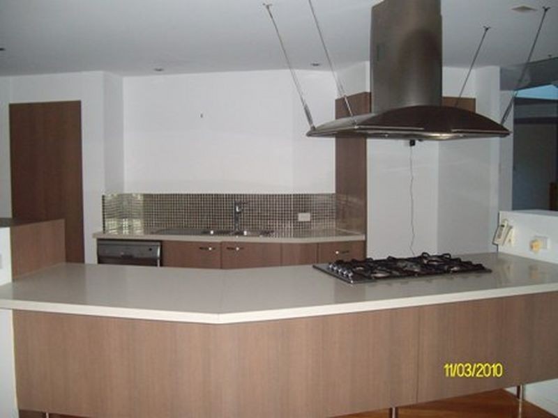 6 Lanai Close, Kawana Waters QLD 4575