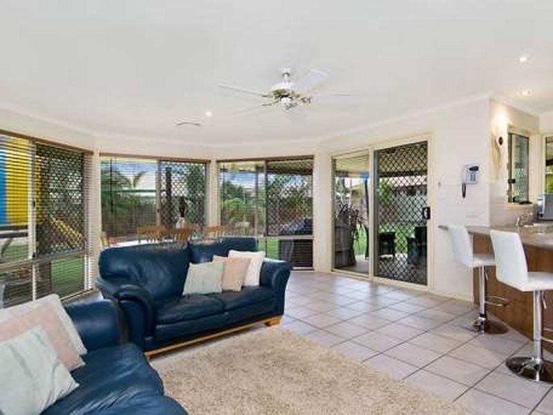 6 Eagle Court, Wurtulla QLD 4575