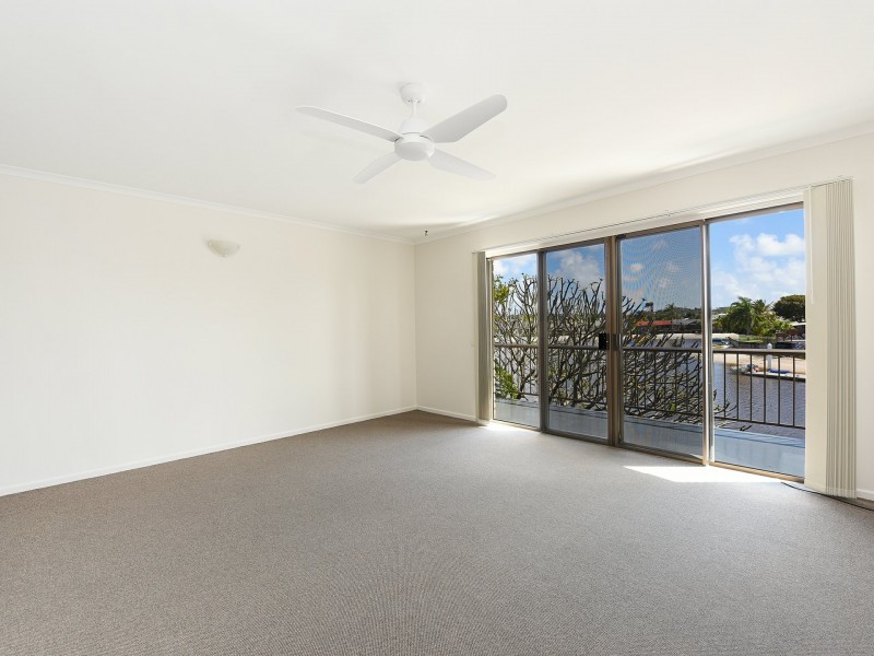 Unit 4/26 Pangarinda Place, Mooloolaba QLD 4557