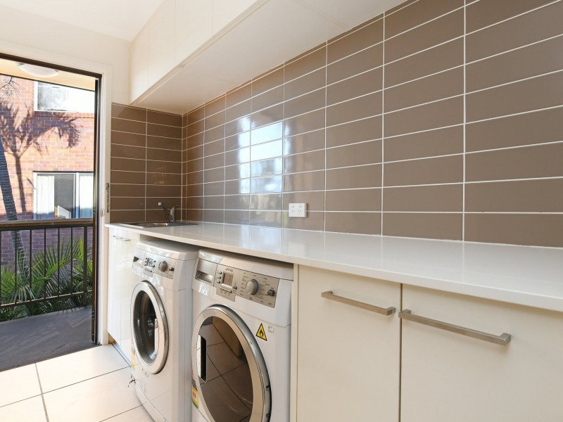 Unit 4/26 Pangarinda Place, Mooloolaba QLD 4557