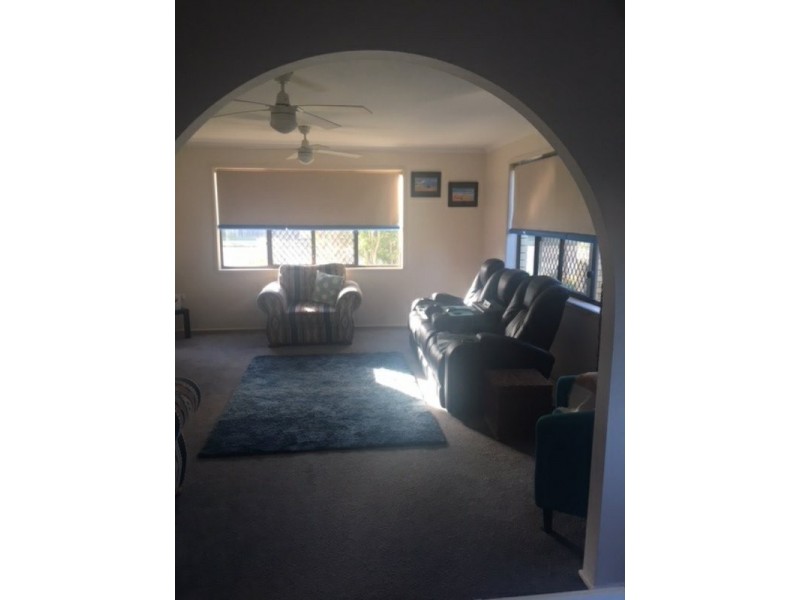 34 Oceanic Drive, Warana QLD 4575