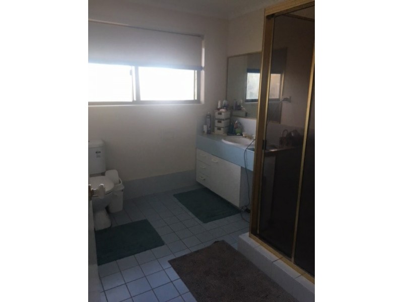 34 Oceanic Drive, Warana QLD 4575