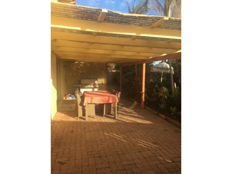 34 Oceanic Drive, Warana QLD 4575