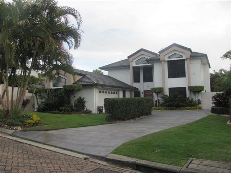 10 Atlantis Parade, Alexandra Headland QLD 4572