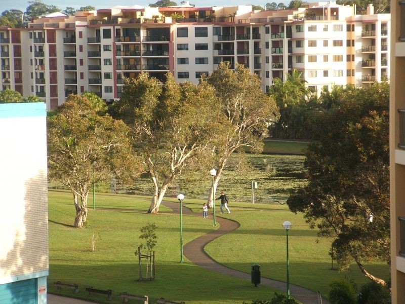 420/98-110 Alexandra Parade, Alexandra Headland QLD 4572