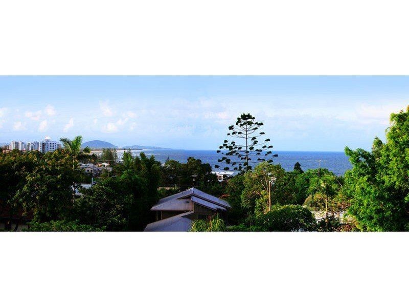 66 Buderim Av, Alexandra Headland QLD 4572