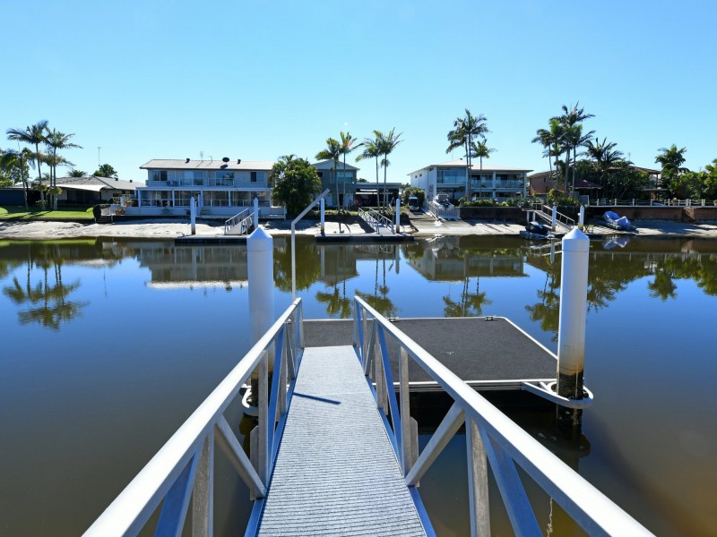 11B Admirals Court, Mooloolaba QLD 4557