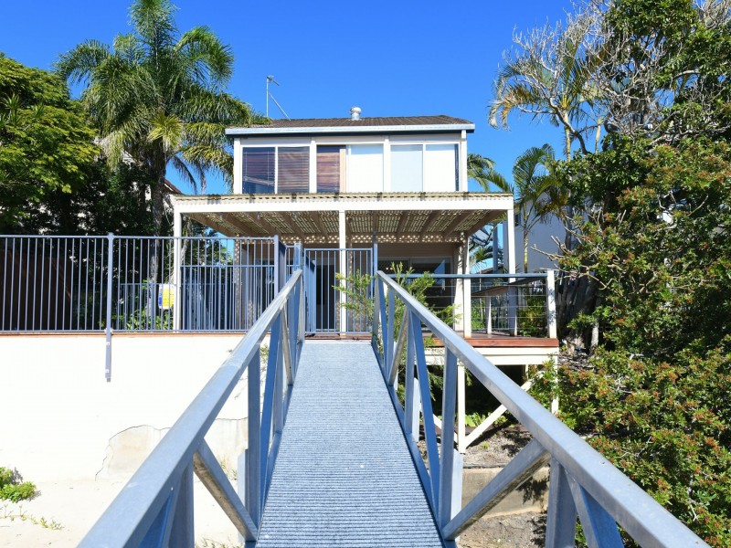11B Admirals Court, Mooloolaba QLD 4557