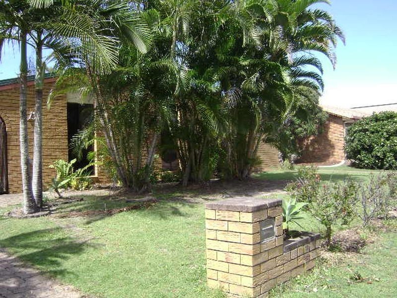 13 Bluebird Parade, Bokarina QLD 4575