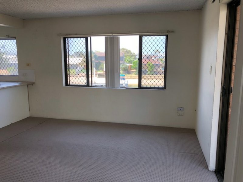 2/22 Pangarinda Place, Mooloolaba QLD 4557