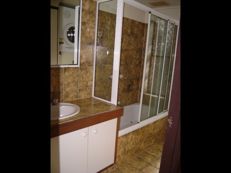 2/21 Barooga Crescent, Mooloolaba QLD 4557