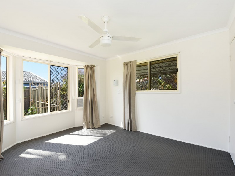 22 Surf Road, Maroochydore QLD 4558