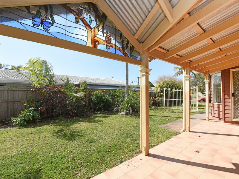 22 Surf Road, Maroochydore QLD 4558