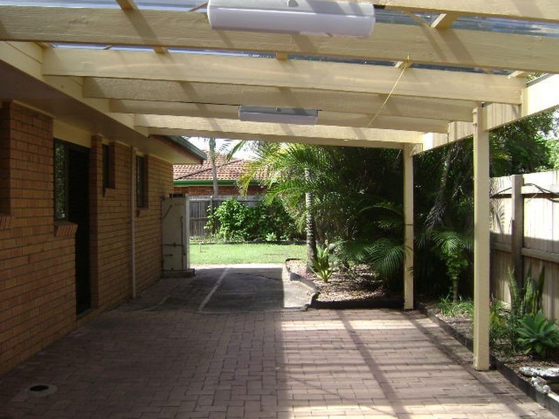 13 Bluebird Parade, Bokarina QLD 4575